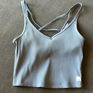 Vuori Rib Crop Tank in Light Blue M